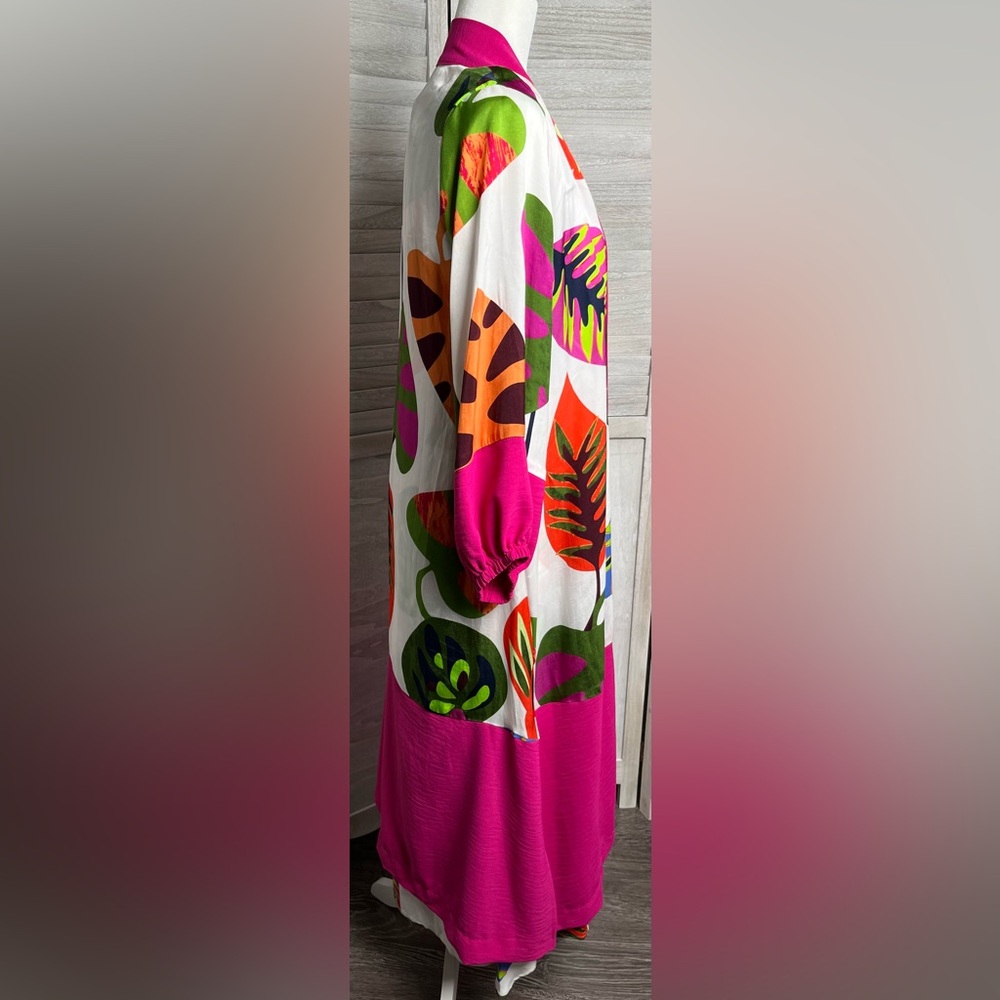 IC Collection Multi-Color Long Duster W/ Leaf Pattern - Picture 2 of 12